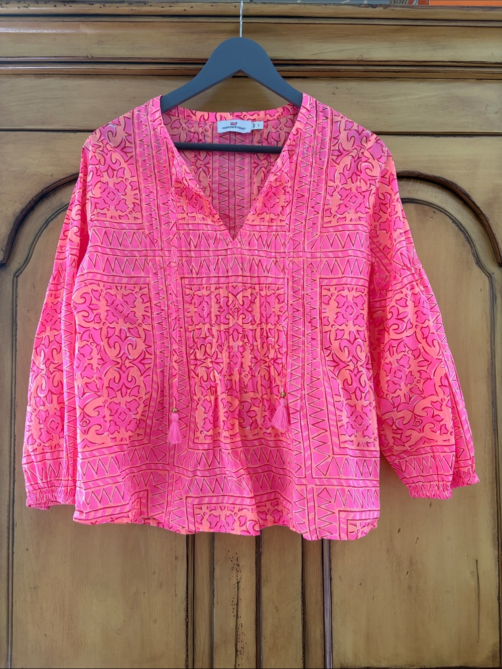 Vineyard Vines Coral Pink Embroidered Tassel Peasant Top